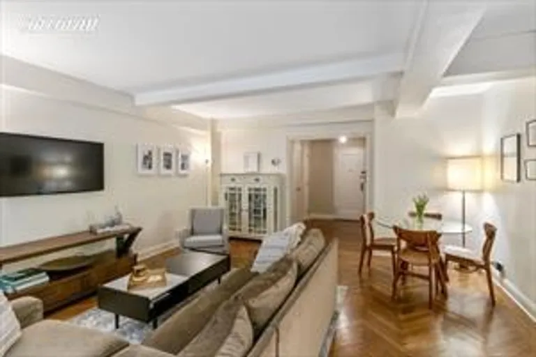 New York City Real Estate | View 50 Park Avenue, 2G | Dressing Area | View 2