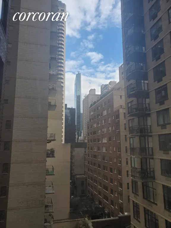 New York City Real Estate | View 210 East 47th Street, 8A | room 8 | View 9