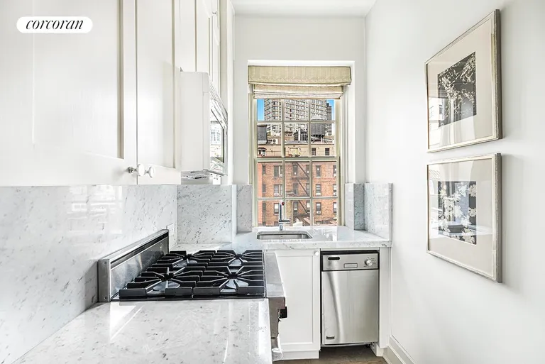 New York City Real Estate | View 41 Central Park West, 7H | Kitchen | View 4