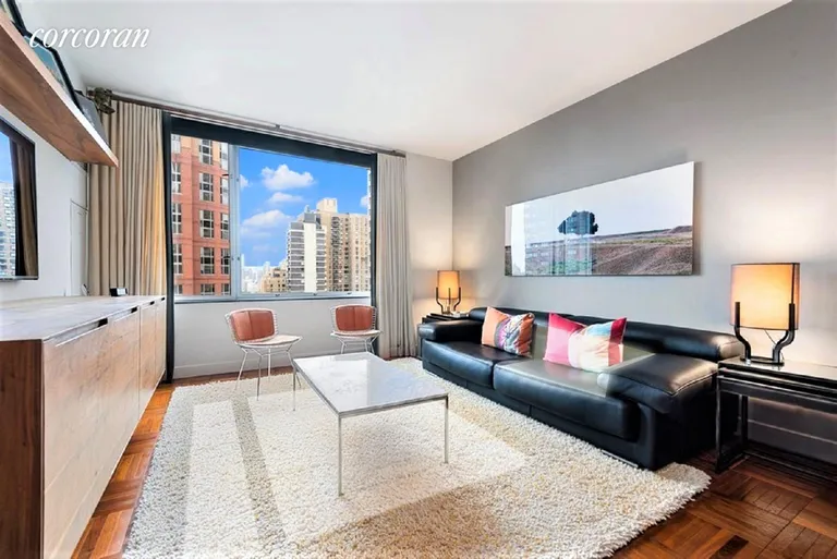 New York City Real Estate | View 150 Columbus Avenue, 18E | Living Room | View 2