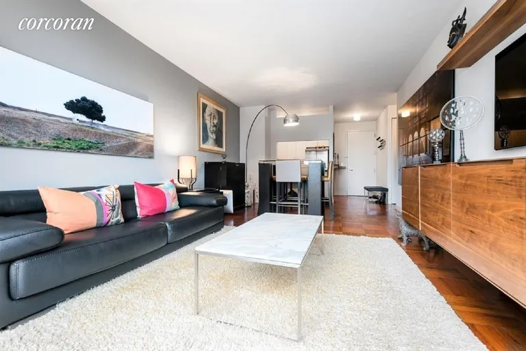 New York City Real Estate | View 150 Columbus Avenue, 18E | Living Room | View 4