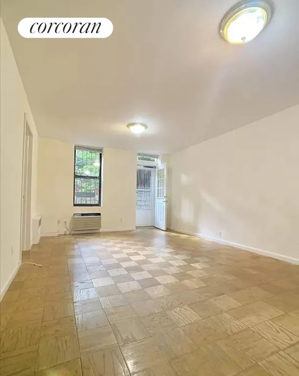 New York City Real Estate | View 430 East 77th Street, LF | Photo2 | View 2