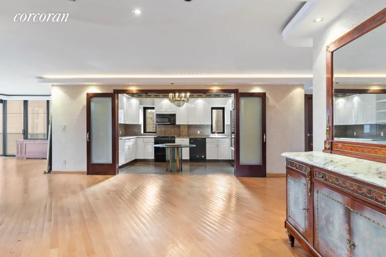 New York City Real Estate | View 161 West 61st Street, 26FG | Kitchen | View 4