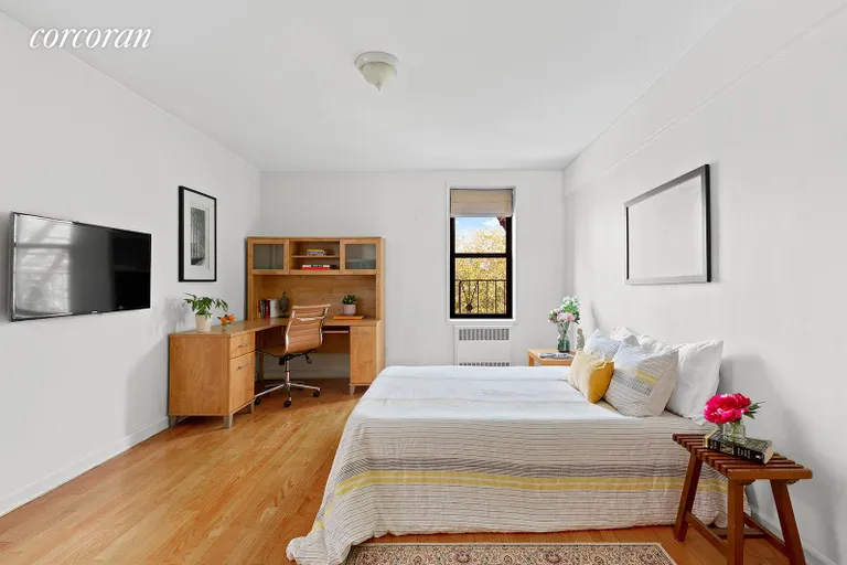 New York City Real Estate | View 61 Oliver Street, 4W | room 3 | View 4