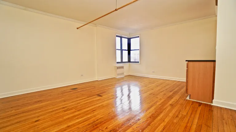 New York City Real Estate | View 20 West 64th Street, 38E | room 4 | View 5