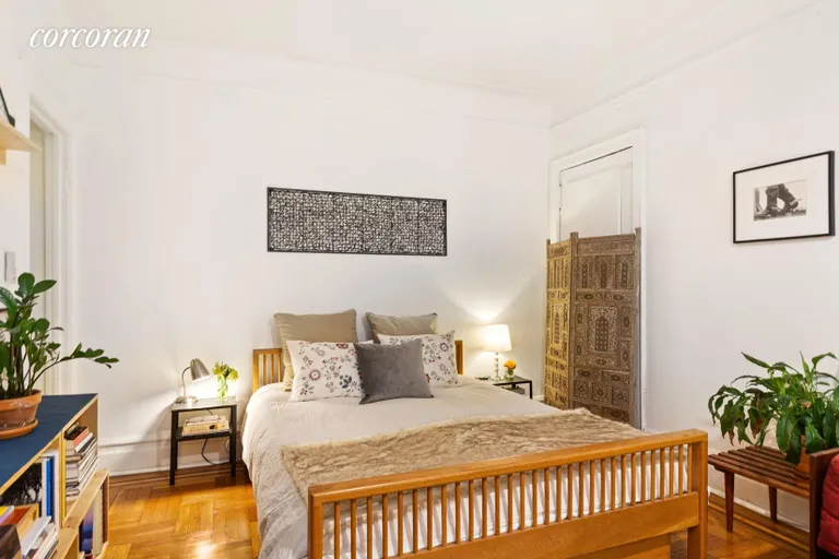 New York City Real Estate | View 345 Montgomery Street, 2M | Living Room | View 4