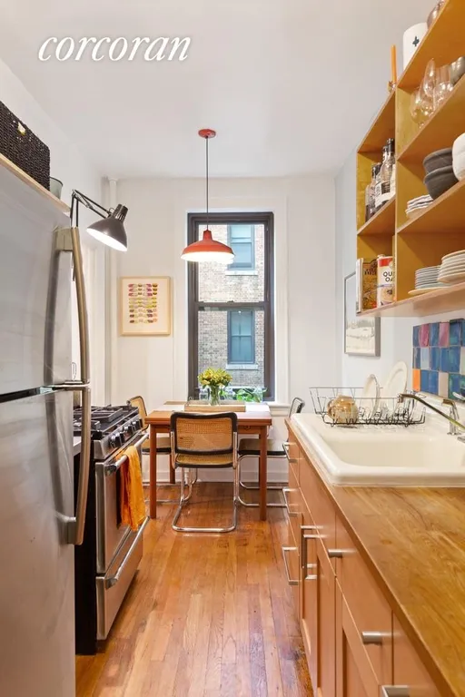 New York City Real Estate | View 345 Montgomery Street, 2M | Kitchen | View 10