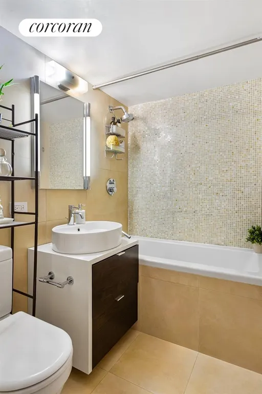 New York City Real Estate | View 225 East 57th Street, 18H | Bathroom | View 7
