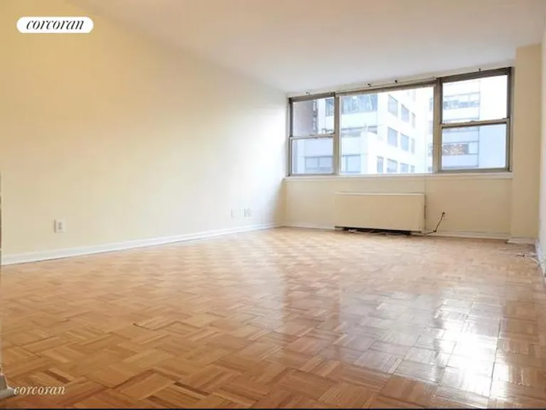 New York City Real Estate | View 200 EAST 58TH STREET, 7E | room 3 | View 4