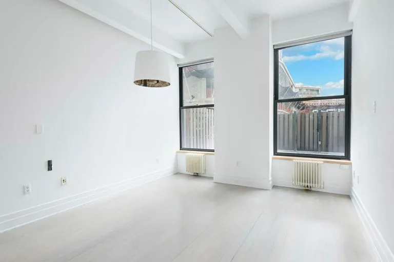 New York City Real Estate | View 252 South Street, 7E | room 5 | View 6