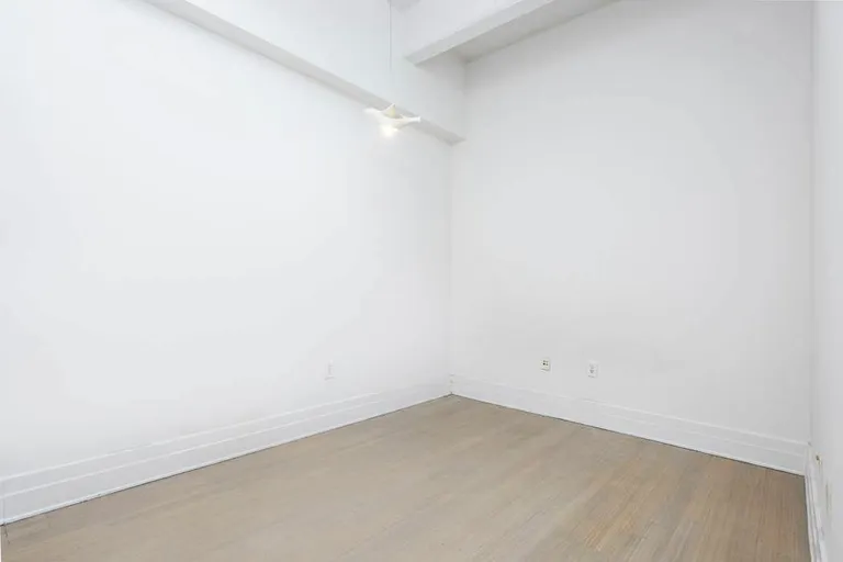 New York City Real Estate | View 252 South Street, 7E | room 12 | View 13