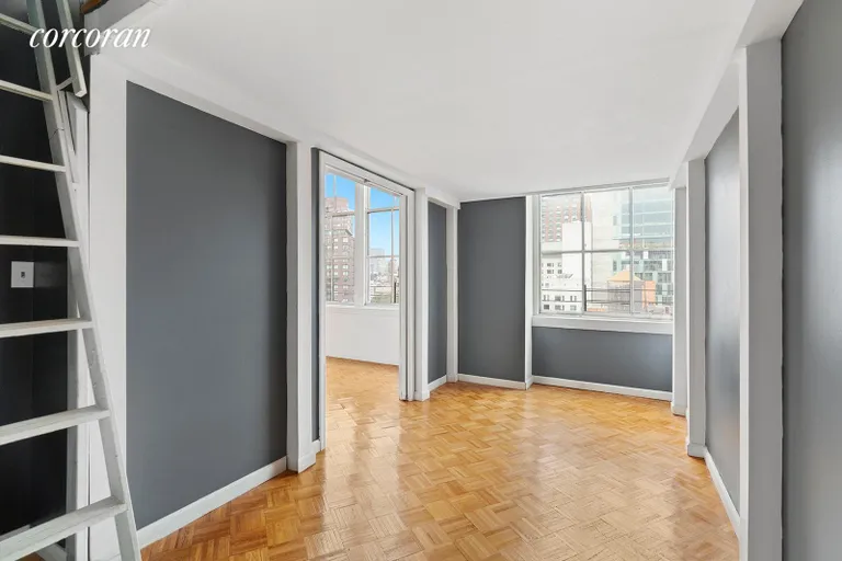 New York City Real Estate | View 111 FOURTH AVENUE, 9J | Bedroom | View 3