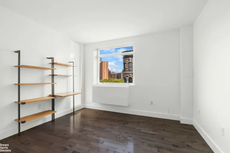 New York City Real Estate | View 225 Adams Street, 16K | room 1 | View 2