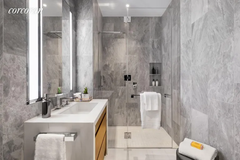 New York City Real Estate | View 277 Fifth Avenue, 11B | Bathroom | View 11