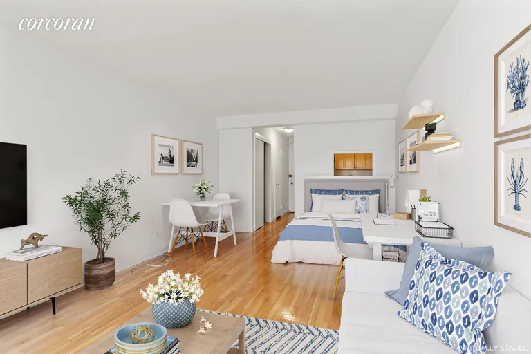 New York City Real Estate | View 25 West 13th Street, 6DN | room 1 | View 2