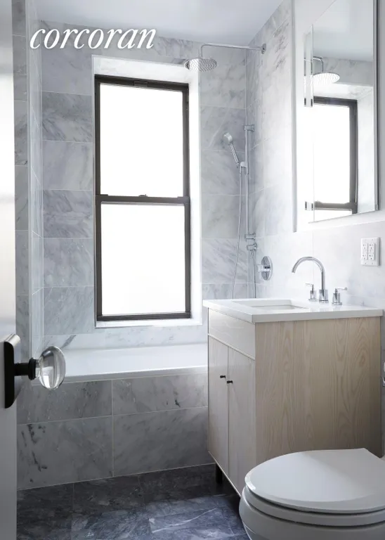 New York City Real Estate | View 24-39 38th Street, B10B9 | Full Bathroom | View 8