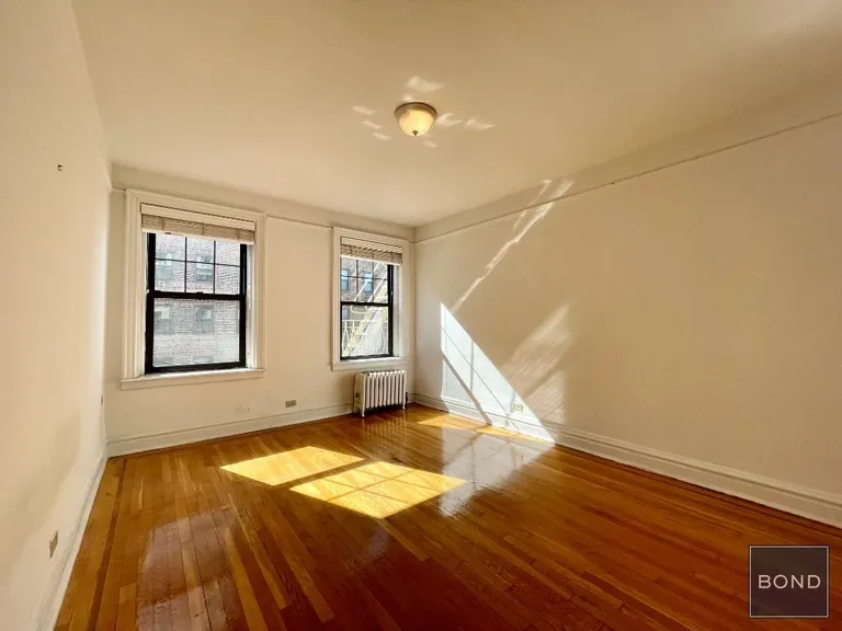 New York City Real Estate | View 170 West End Avenue, 27R | room 7 | View 8