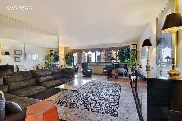 New York City Real Estate | View 1725 York Avenue, 14H | 1 Bed, 1 Bath | View 1