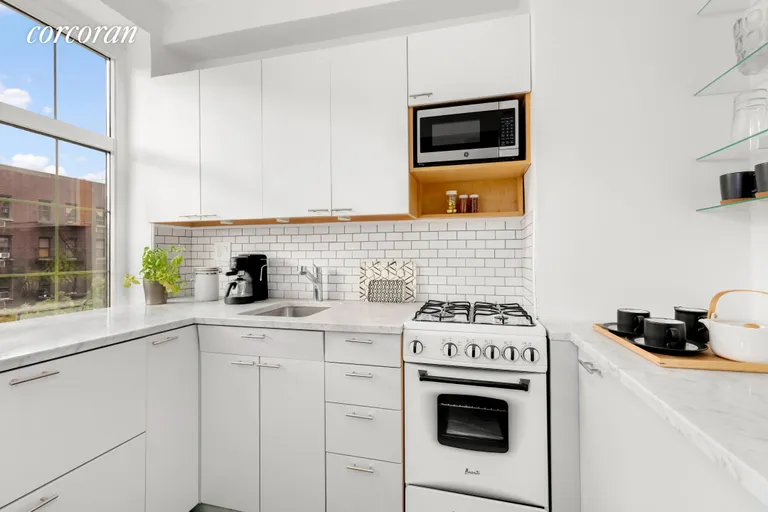 New York City Real Estate | View 405 West 23rd Street, 5F | Kitchen | View 4