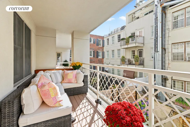 New York City Real Estate | View 4 Water Street, 3C | Terrace | View 11