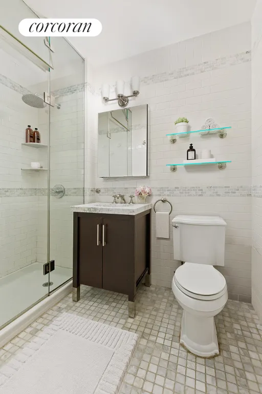 New York City Real Estate | View 4 Water Street, 3C | Full Bathroom | View 10