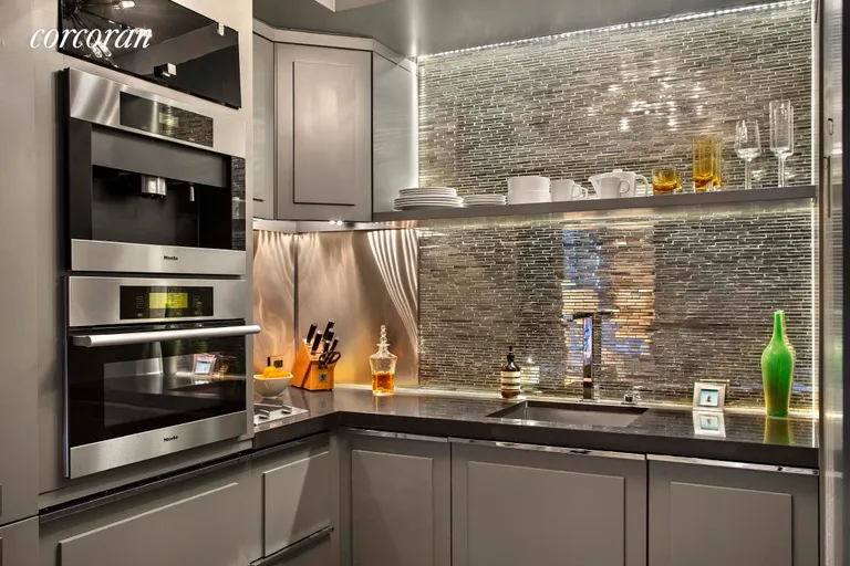 New York City Real Estate | View 175 West 13th Street, 5H | Kitchen | View 2