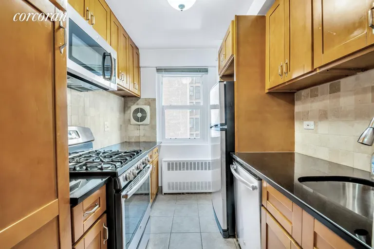 New York City Real Estate | View 445 East 86th Street, 11CD | Kitchen | View 5