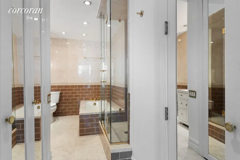 New York City Real Estate | View 15 West 53rd Street, 19E | Full Bathroom | View 6