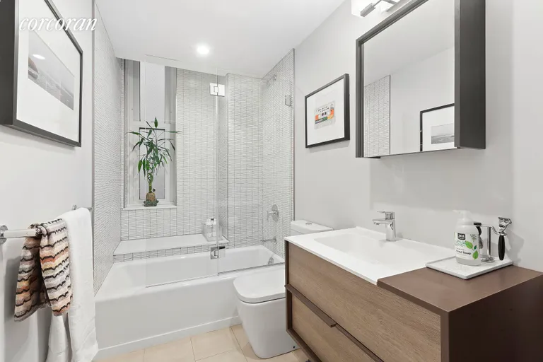 New York City Real Estate | View 261 Broadway, 9F | Second Full Bath | View 11
