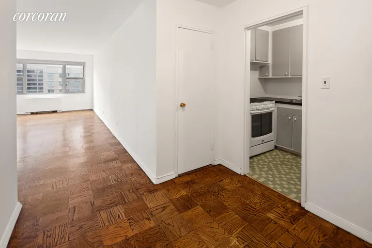 New York City Real Estate | View 420 East 72Nd Street, 15E | Select a Category | View 3