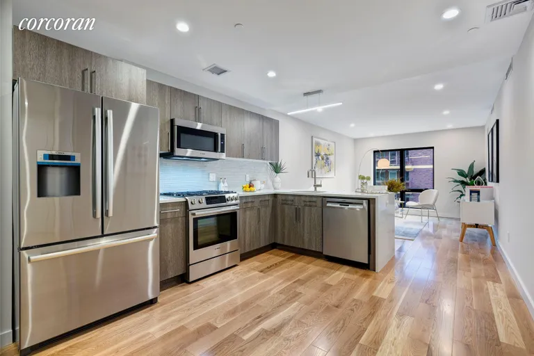 New York City Real Estate | View 21-17 31st Avenue, 5J | Select a Category | View 3