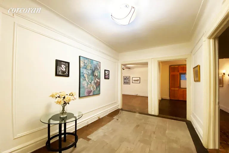 New York City Real Estate | View 875 West End Avenue, 1A | Entry Foyer | View 6