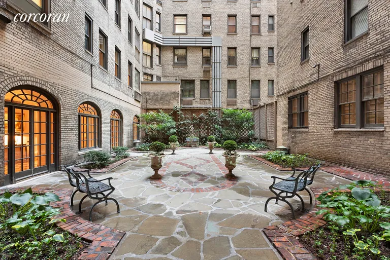 New York City Real Estate | View 1035 Fifth Avenue, 9D | Inner Courtyard | View 11