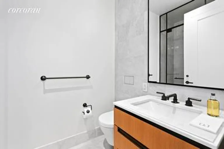 New York City Real Estate | View 515 West 18th Street, 815 | Full Bathroom | View 7