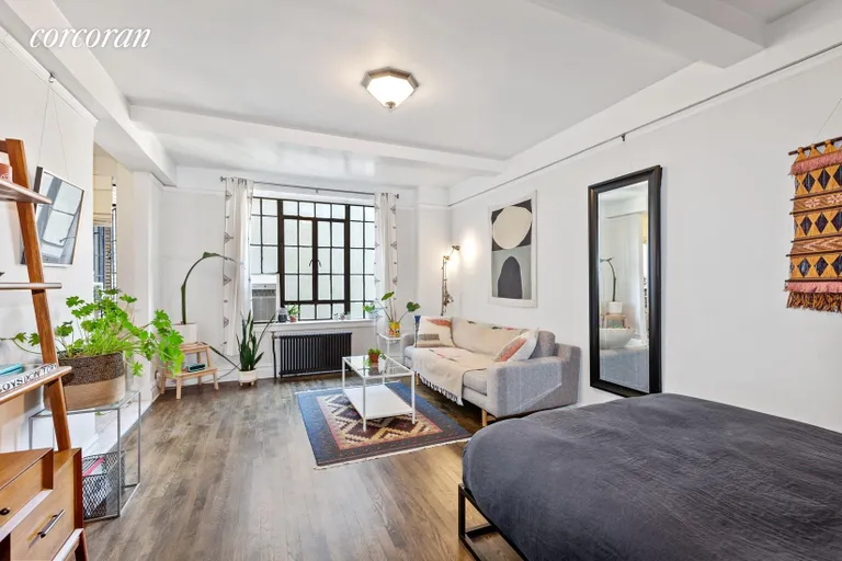 New York City Real Estate | View 101 Lafayette Avenue, 8M | 1 Bath | View 1