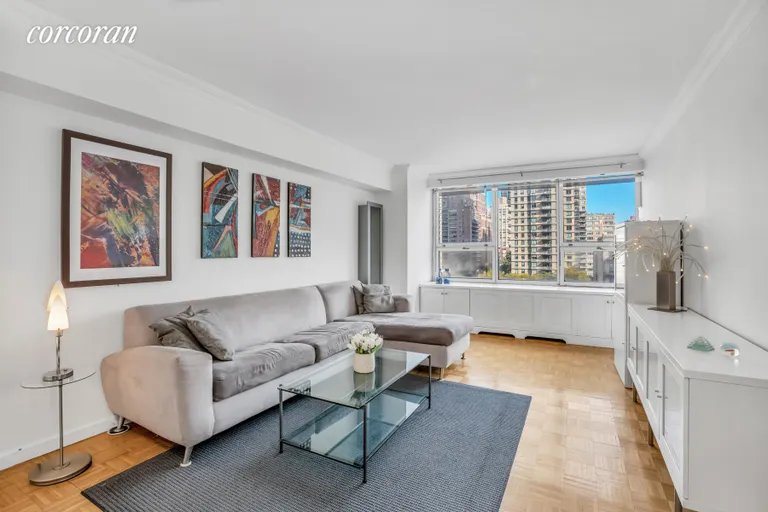 New York City Real Estate | View 404 East 79th Street, 6F | Select a Category | View 2