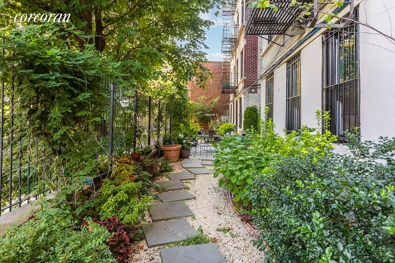 New York City Real Estate | View 930 Saint Nicholas Avenue, 63 | Common Garden | View 7