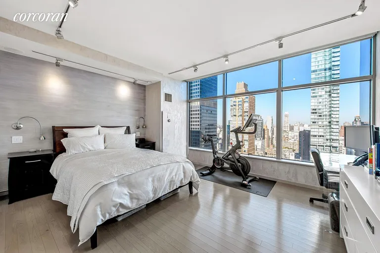 New York City Real Estate | View 250 East 54th Street, 38B | Bedroom | View 5