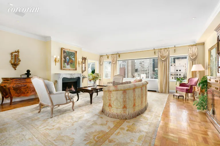 New York City Real Estate | View 200 East 57th Street, PHM | Living Room | View 2