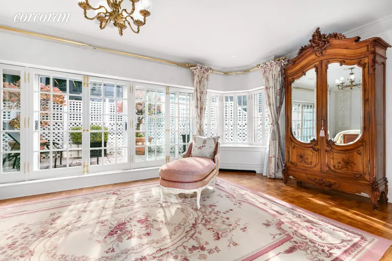 New York City Real Estate | View 200 East 57th Street, PHM | Primary Bedroom | View 8