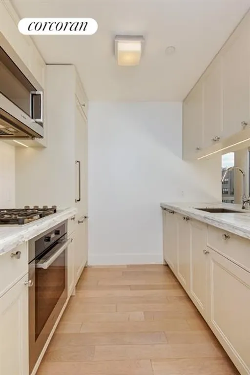 New York City Real Estate | View 389 East 89th Street, 15C | room 1 | View 2