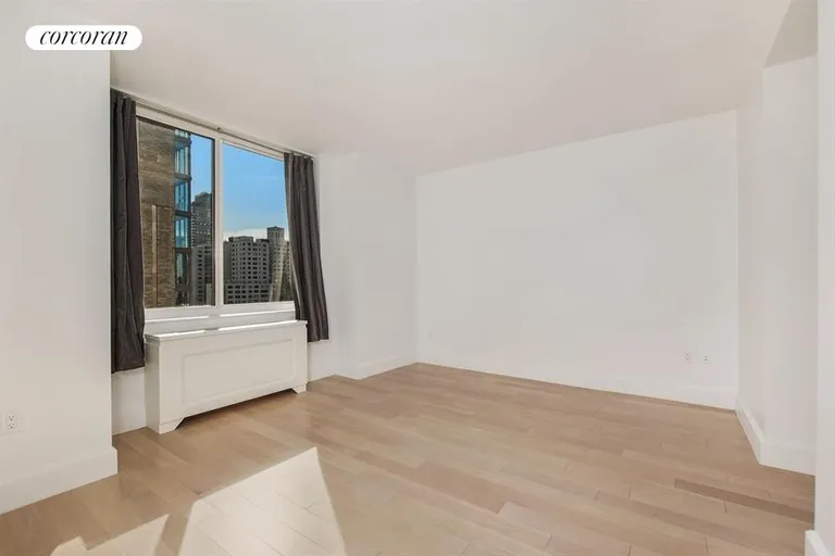 New York City Real Estate | View 389 East 89th Street, 15C | room 2 | View 3
