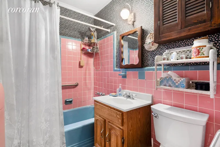 New York City Real Estate | View 26-12 210th Place | Full Bathroom | View 10