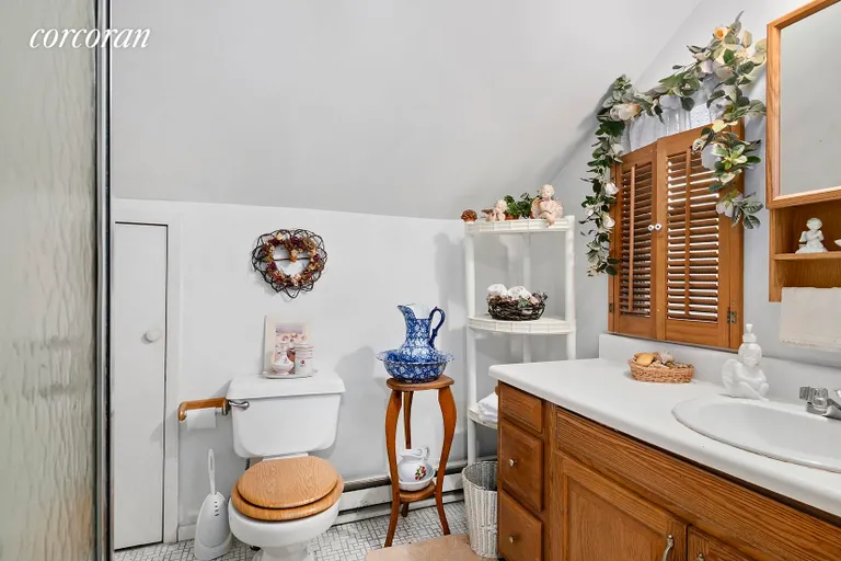 New York City Real Estate | View 26-12 210th Place | Full Bathroom | View 14