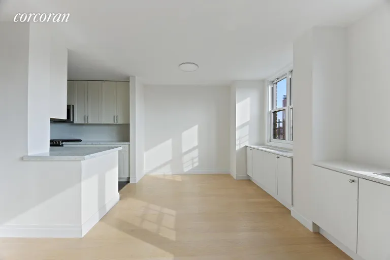 New York City Real Estate | View 61 Jane Street, 14D | Dining Alcove | View 3