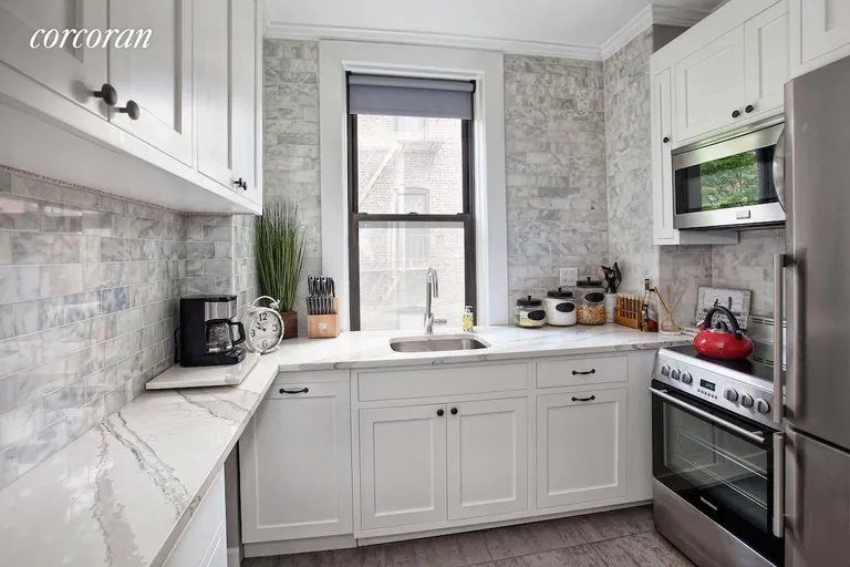 New York City Real Estate | View 137 West 12th Street, 35 | room 1 | View 2