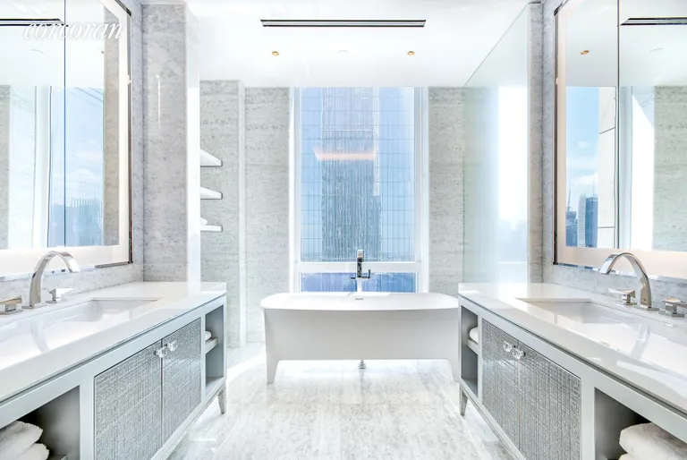 New York City Real Estate | View 35 Hudson Yards, 6204 | Primary Bathroom | View 9