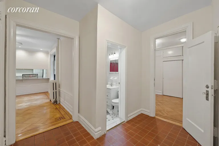New York City Real Estate | View 394 Lincoln Place, B4 | Entry Foyer | View 12