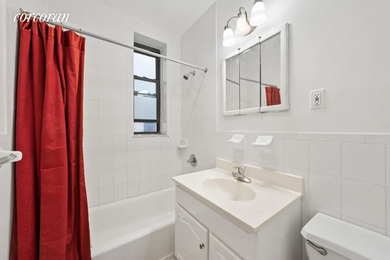 New York City Real Estate | View 394 Lincoln Place, B4 | Primary Bathroom | View 13