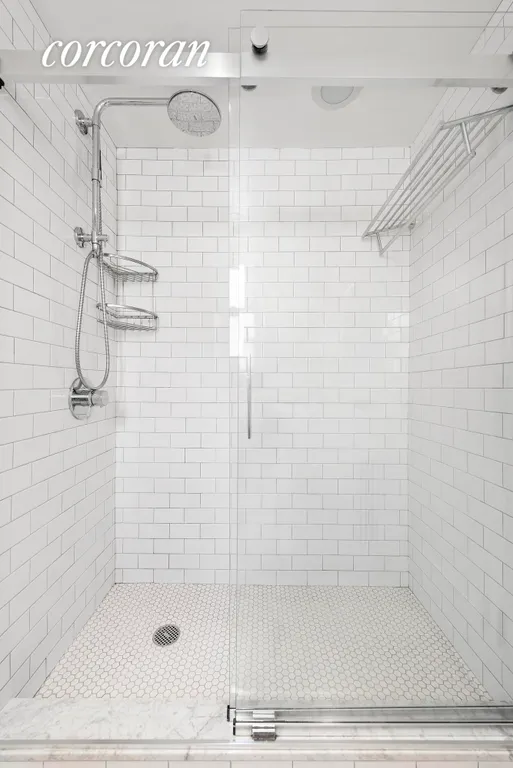 New York City Real Estate | View 16 Park Avenue, 8C | Full Bathroom | View 6